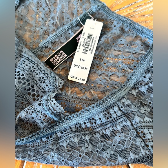 NWT Victoria’s Secret Lace Cheeky Panty in Size S or M - Picture 4 of 12